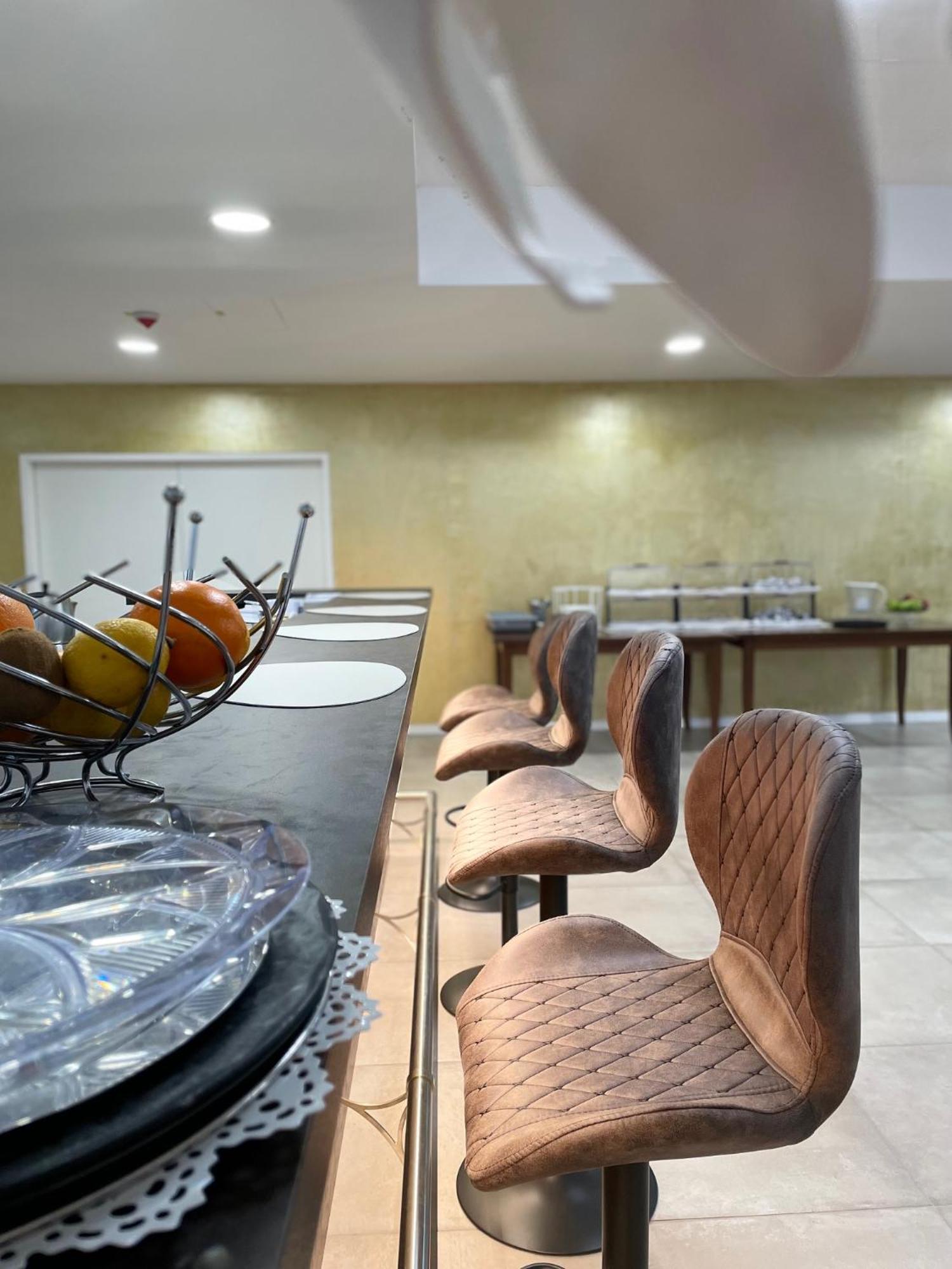 Gastpark Hotel Manching Esterno foto